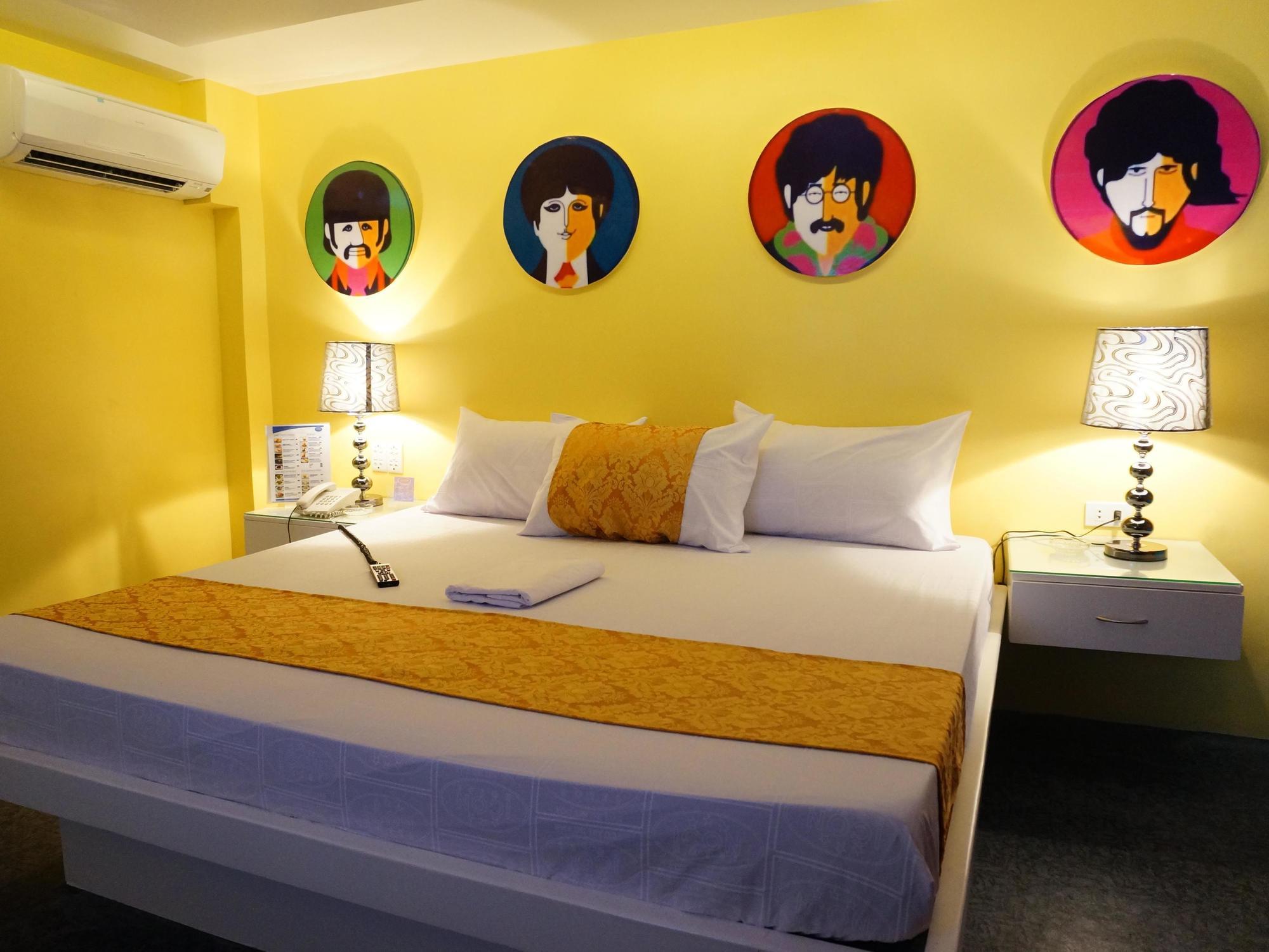 Icon Hotel Manila Bagian luar foto